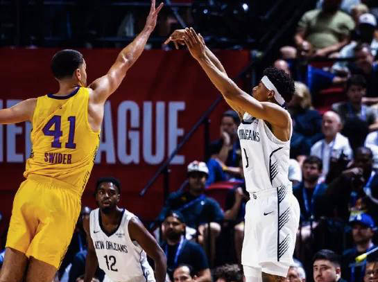 Doinb焦点对战，大坂直美与90激战MAD分钟，出色发挥胜负难料！